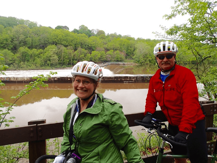 Having a good time on a bike tour